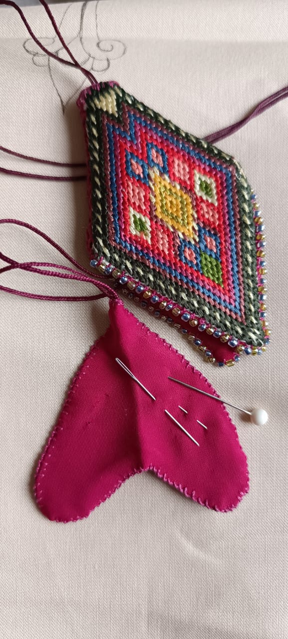 Վասպուրականի կար ասեղնագործություն